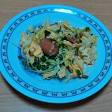 残り野菜とウインナーと卵の炒め物